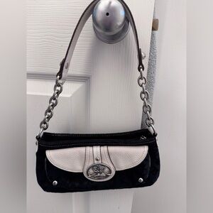 Kathy Van Zeeland Black and White Shoulder Bag